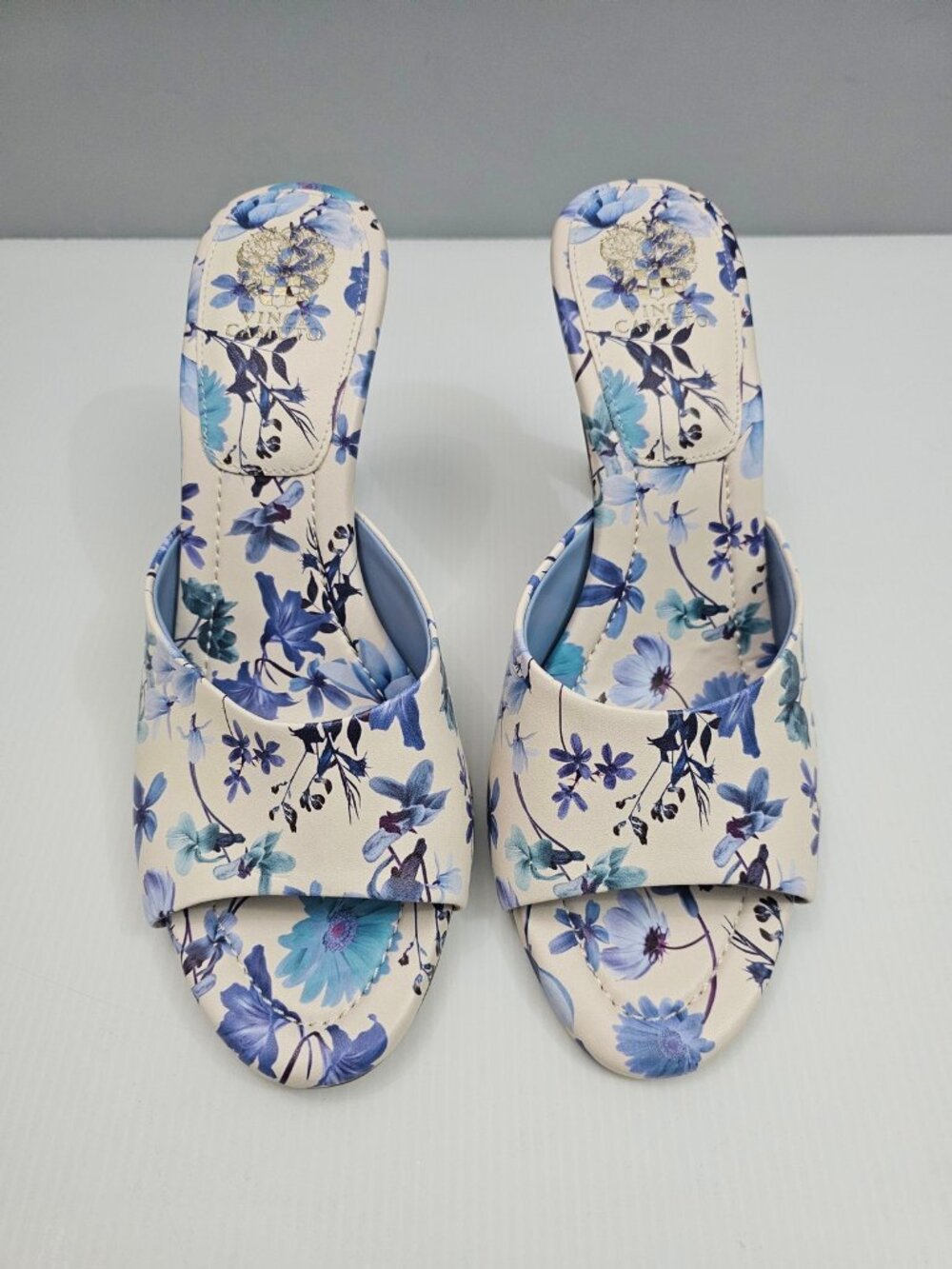 Vince Camuto Paigely Mule Heels Womens 11 Blue Floral Cream Slip On Open Toe - Picture 4 of 16
